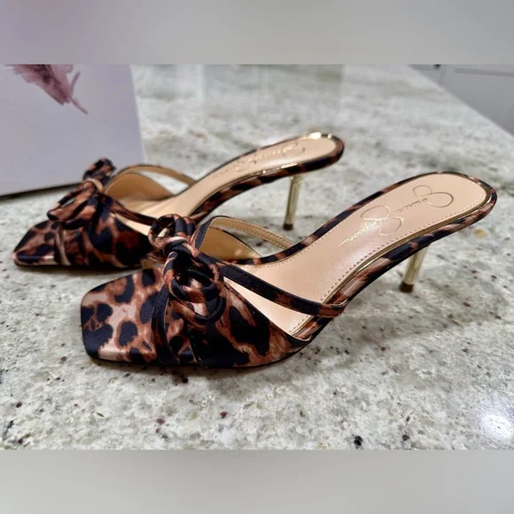 Jessica Simpson Leopard Print Bow Kitten Heel Sandals - NEW - Picture 2 of 12